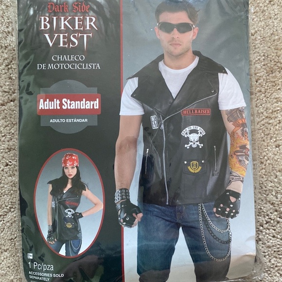 Men’s biker Halloween costume - Picture 1 of 5